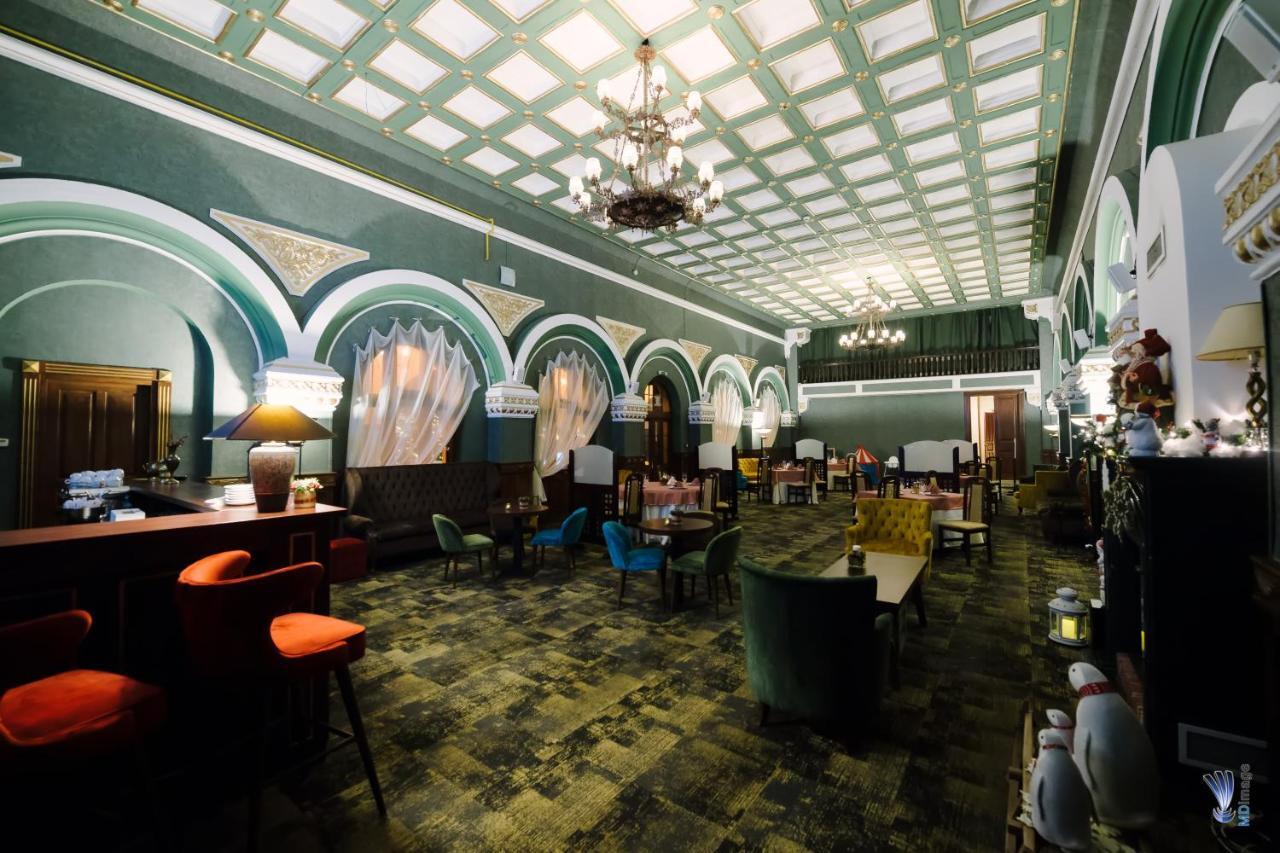 Hotel La Belle Epoque Petroszany Zewnętrze zdjęcie
